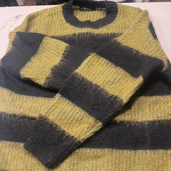 NWOT AllSaints Onyx Black / Olive Striped Sweater - Large - Picture 3 of 5